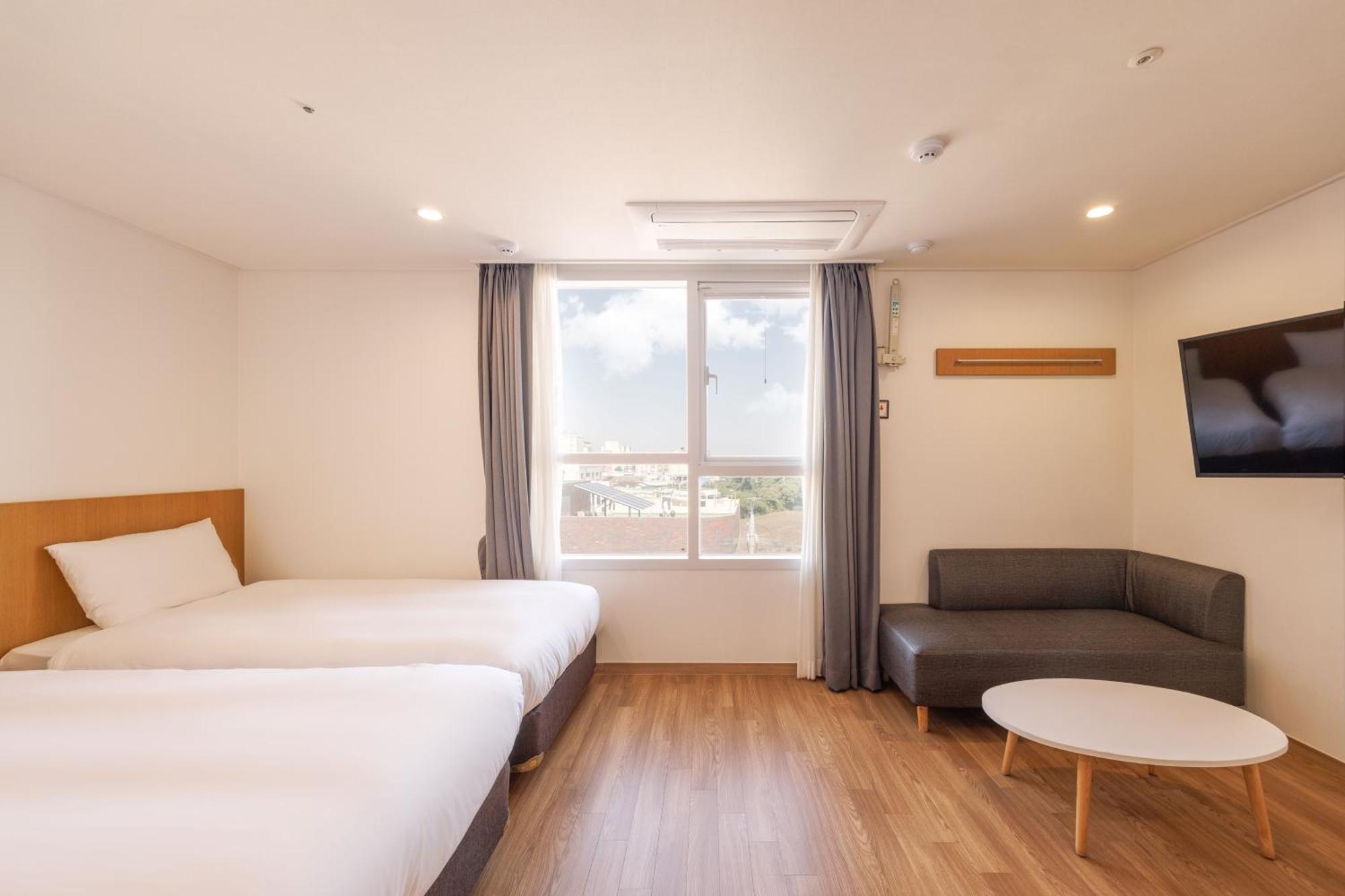 Kenny Stay Jeju Mosulpo Seogwipo Dış mekan fotoğraf